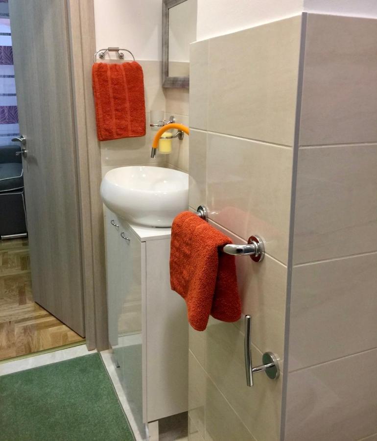 Sweet Studio Apartment Living In Rijeka Ngoại thất bức ảnh